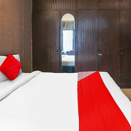 Hotel O Royal Galaxy Nowe Delhi Zewnętrze zdjęcie