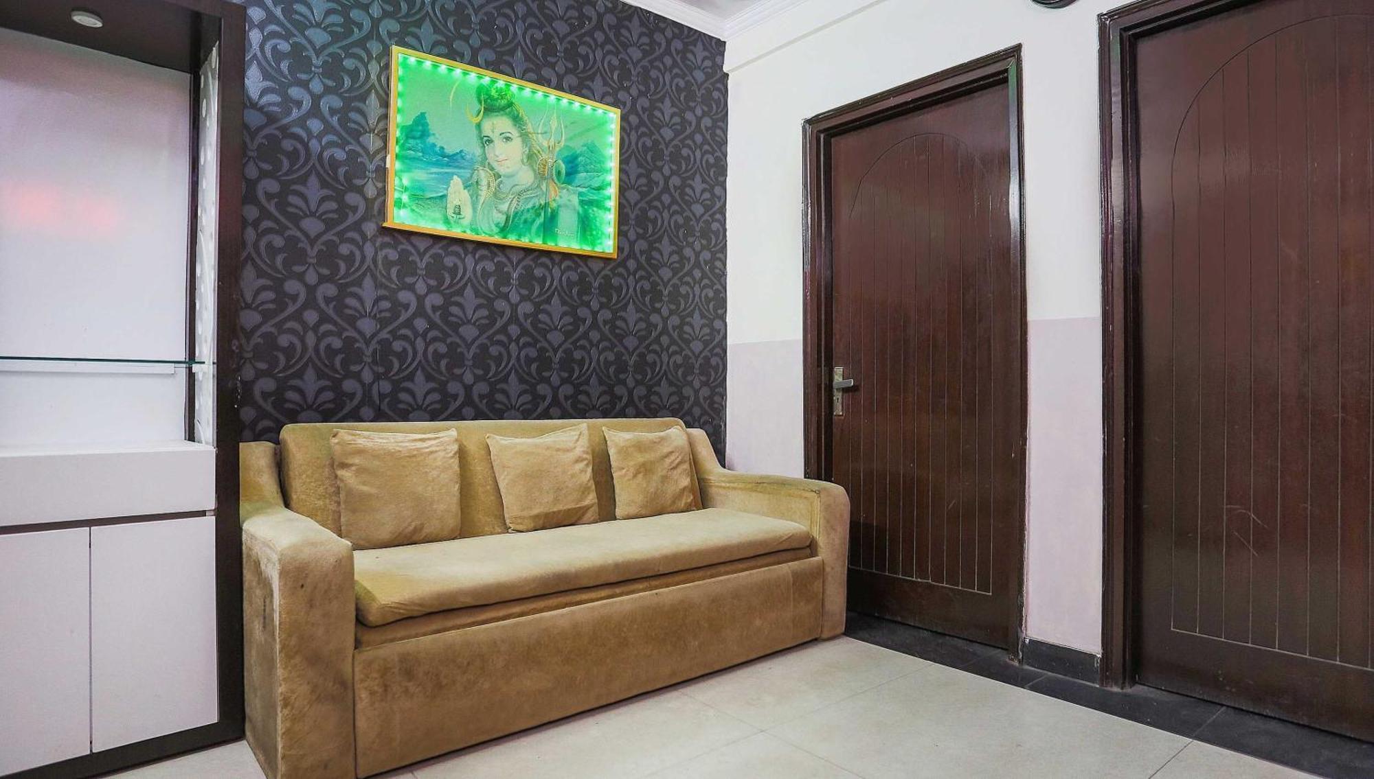 Hotel O Royal Galaxy Nowe Delhi Zewnętrze zdjęcie
