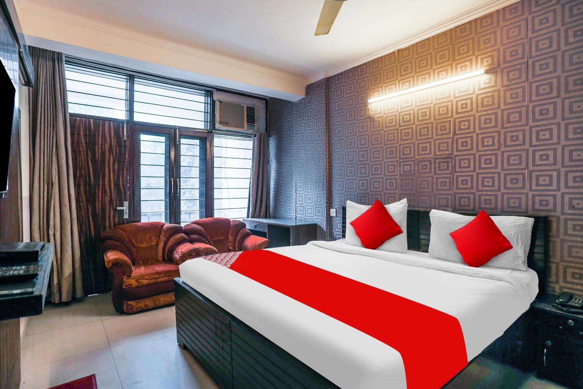 Hotel O Royal Galaxy Nowe Delhi Zewnętrze zdjęcie